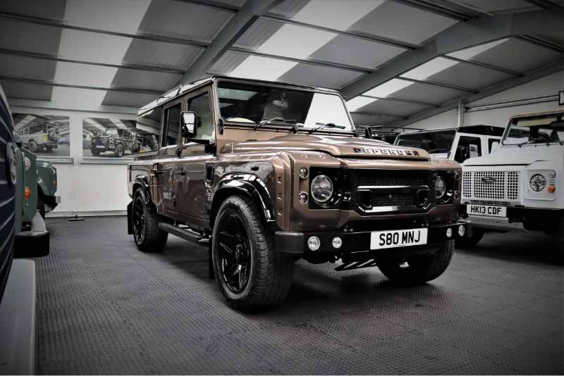 An image of a Land Rover Defender