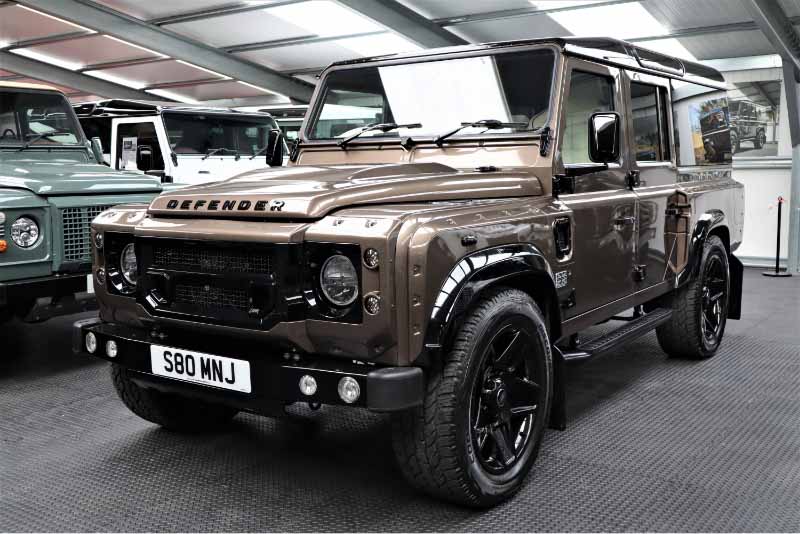 Land Rover Defender